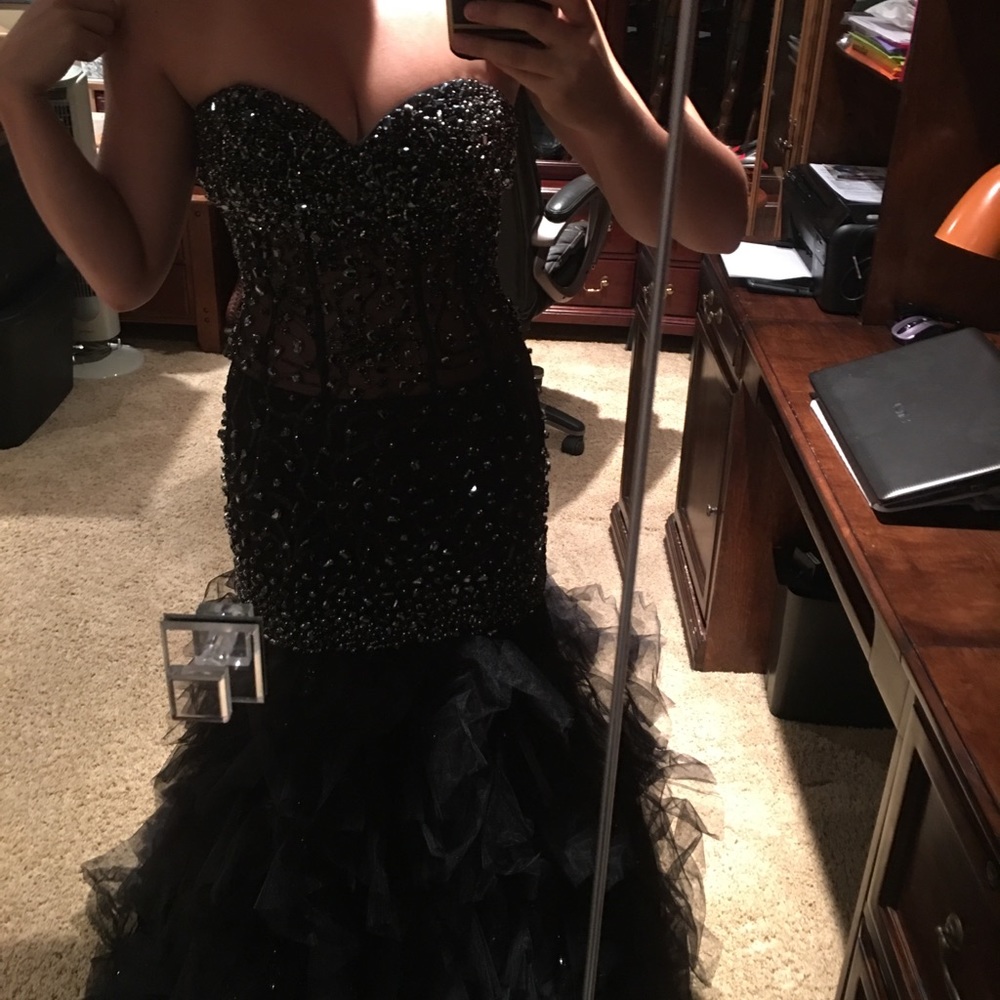 Jovani Size 4 Prom Dress
